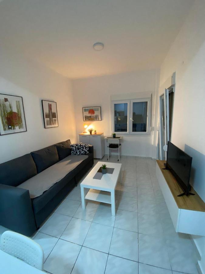 Sunny Peraia Apartment Esterno foto